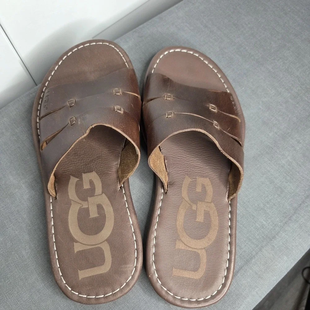 UGG Men's Brown Leather Slide Sandals Size 9 US / EU 42